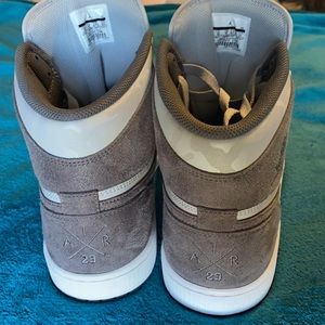 ⭐️JORDAN⭐️ GRAY CAMO